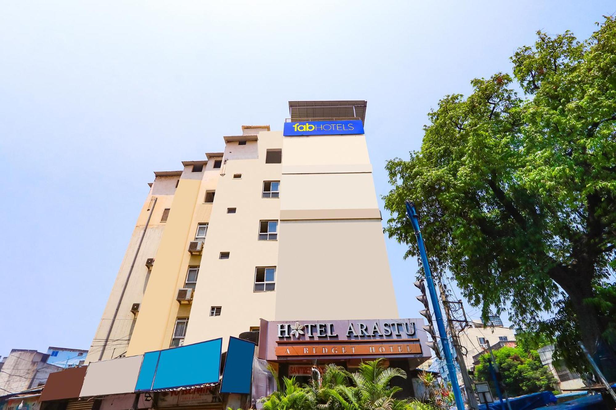 Fabhotel Arastu Plaza - Nampally Hyderabad Esterno foto